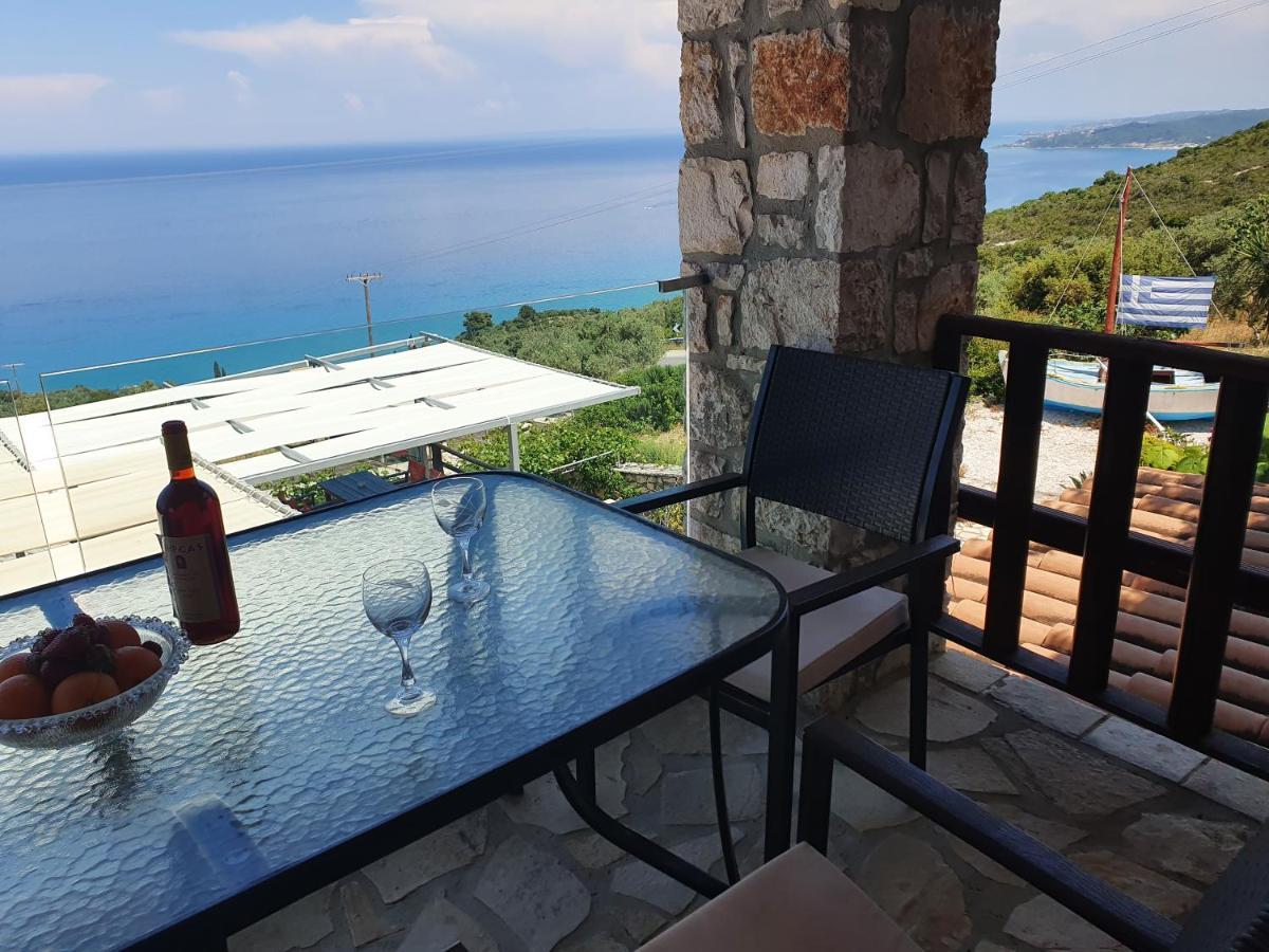 Nireas : Stone Villa Orthoniaí Εξωτερικό φωτογραφία