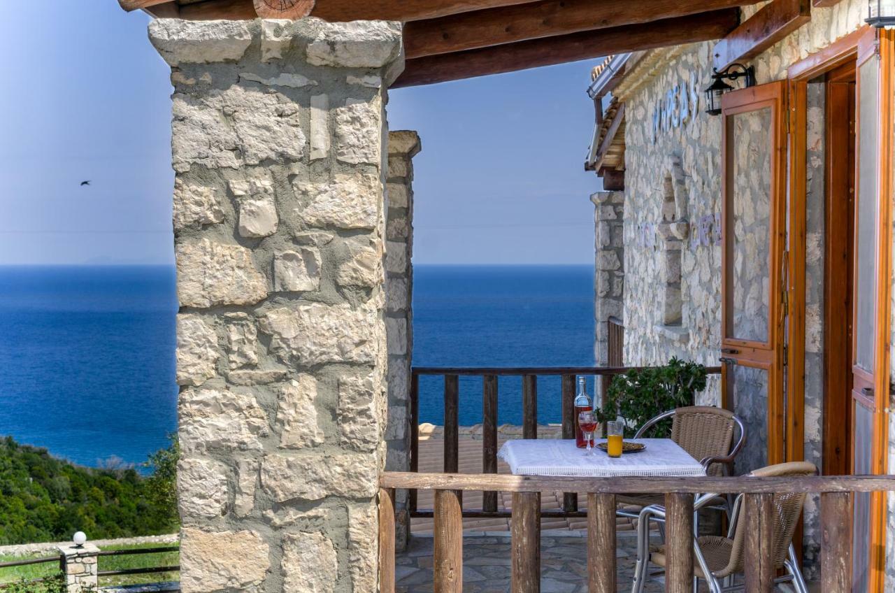 Nireas : Stone Villa Orthoniaí Εξωτερικό φωτογραφία
